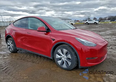2023 Tesla Model Y from USA, damaged, VIN 7SAYGDEE9PF786972